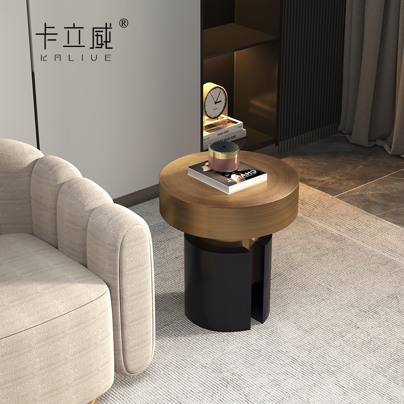 Table basse en acier inoxydabl - Coffee Tea Room avis et prix